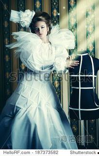 国产复古模特图片视频,国产模特演绎经典时尚画卷